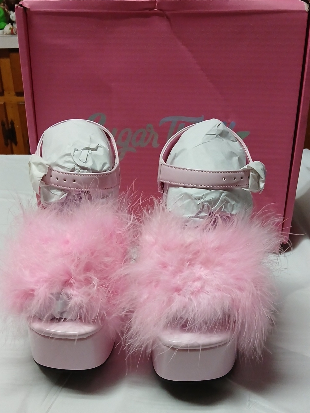 Dolls Kill Sugar Thrillz Blushin n Crushin Pink Marabou Platform High Heels Sz 7